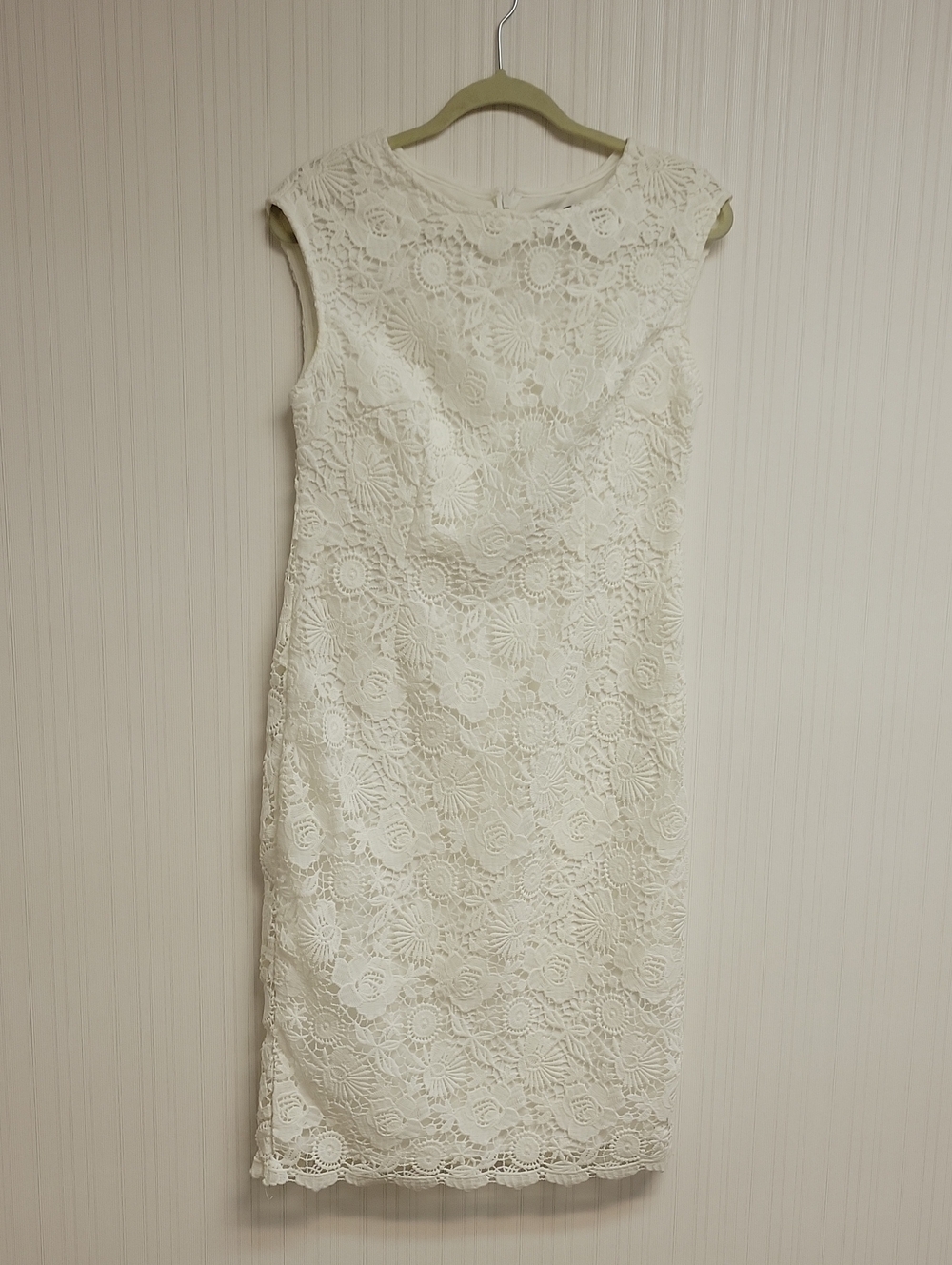 Ivy + Blu White Lace Sheath Dress Sz 4. Brunch Bridal Shower Rehearsal Summer
